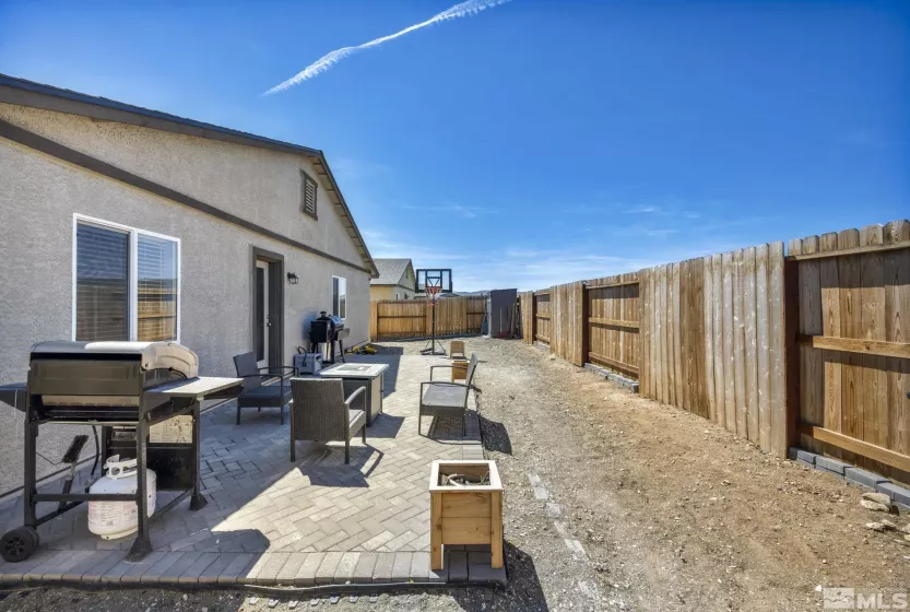 623 Yerington, Reno, Nevada 89506, 3 Bedrooms Bedrooms, ,2 BathroomsBathrooms,Residential,Residential,Yerington,250005955