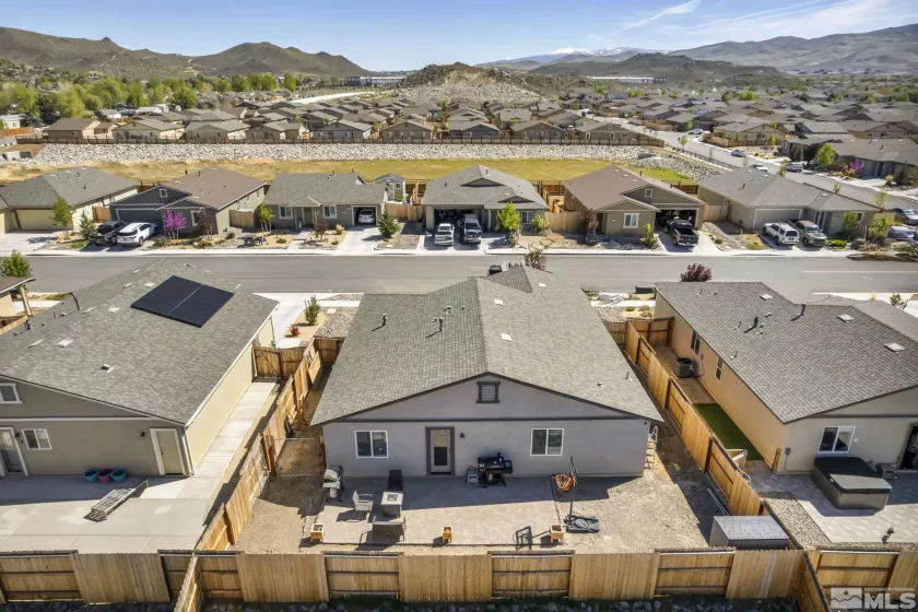 623 Yerington, Reno, Nevada 89506, 3 Bedrooms Bedrooms, ,2 BathroomsBathrooms,Residential,Residential,Yerington,250005955