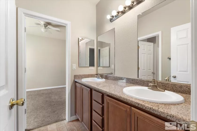 935 Demos, Reno, Nevada 89512, 4 Bedrooms Bedrooms, ,4 BathroomsBathrooms,Residential,Residential,Demos,240012277
