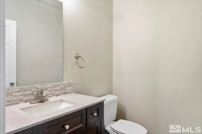 935 Demos, Reno, Nevada 89512, 4 Bedrooms Bedrooms, ,4 BathroomsBathrooms,Residential,Residential,Demos,240012277