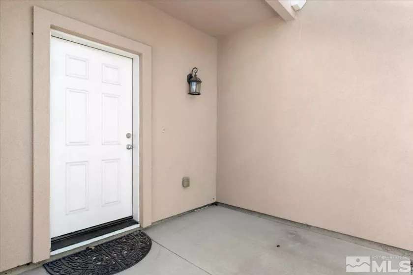 935 Demos, Reno, Nevada 89512, 4 Bedrooms Bedrooms, ,4 BathroomsBathrooms,Residential,Residential,Demos,240012277