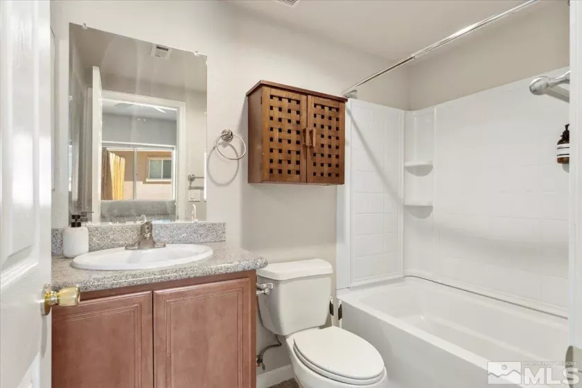 935 Demos, Reno, Nevada 89512, 4 Bedrooms Bedrooms, ,4 BathroomsBathrooms,Residential,Residential,Demos,240012277
