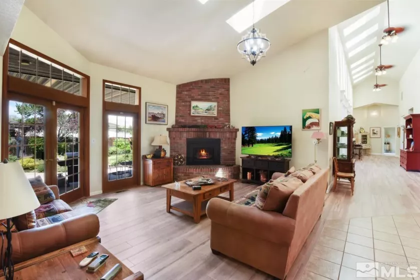 1640 Chaparral, Carson City, Nevada 89703, 3 Bedrooms Bedrooms, ,3 BathroomsBathrooms,Residential,Residential,Chaparral,250005957