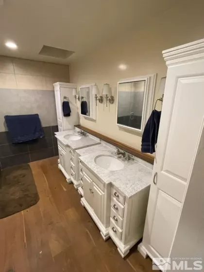 3369 Skyline, Reno, Nevada 89509, 2 Bedrooms Bedrooms, ,2 BathroomsBathrooms,Residential,Residential,Skyline,250005961