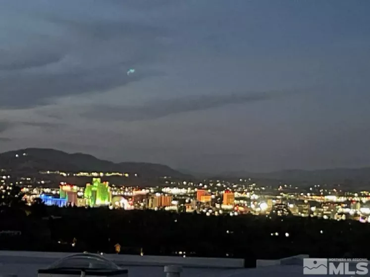 3369 Skyline, Reno, Nevada 89509, 2 Bedrooms Bedrooms, ,2 BathroomsBathrooms,Residential,Residential,Skyline,250005961
