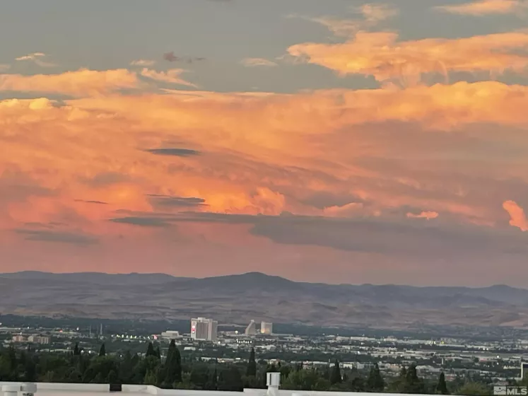 3369 Skyline, Reno, Nevada 89509, 2 Bedrooms Bedrooms, ,2 BathroomsBathrooms,Residential,Residential,Skyline,250005961