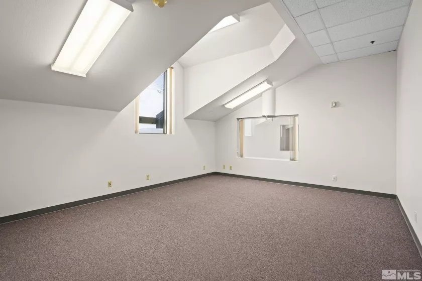1615 US HWY 395, Minden, Nevada 89423, ,Commercial Sale,Residential,US HWY 395,250005320