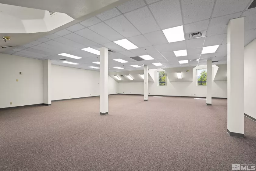 1615 US HWY 395, Minden, Nevada 89423, ,Commercial Sale,Residential,US HWY 395,250005320