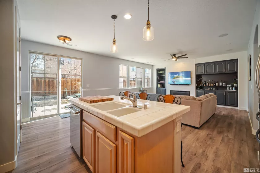 7480 Windswept, Sparks, Nevada 89436, 4 Bedrooms Bedrooms, ,4 BathroomsBathrooms,Residential,Residential,Windswept,250003104