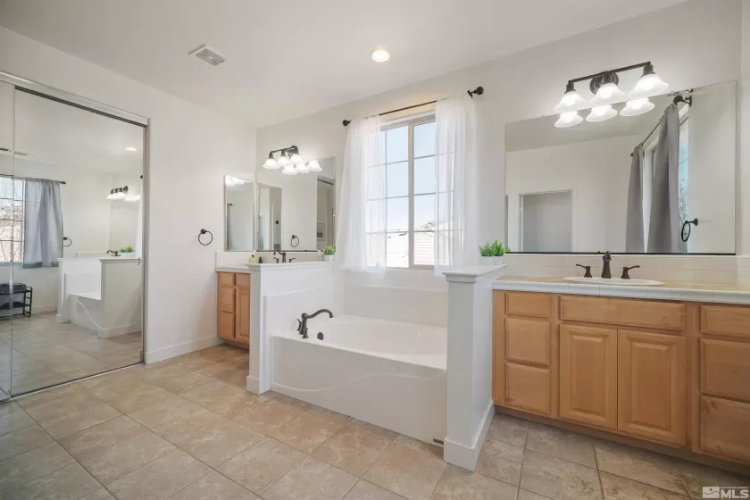 7480 Windswept, Sparks, Nevada 89436, 4 Bedrooms Bedrooms, ,4 BathroomsBathrooms,Residential,Residential,Windswept,250003104