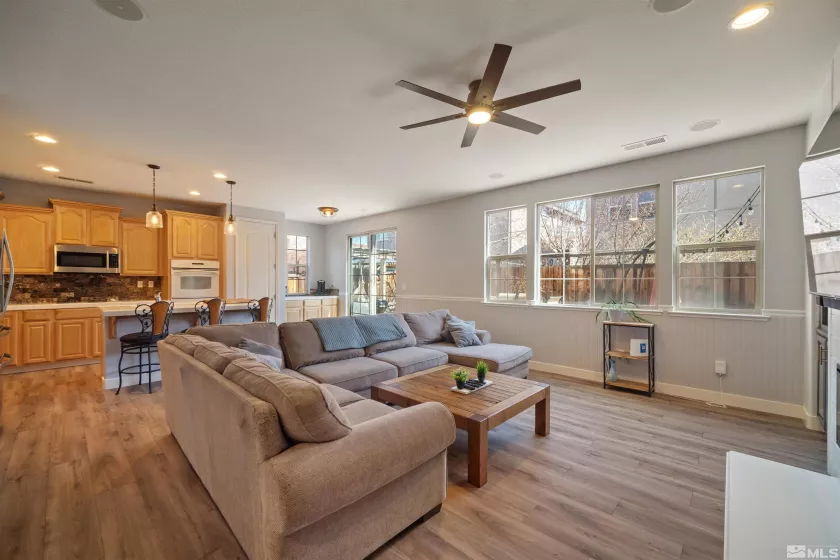 7480 Windswept, Sparks, Nevada 89436, 4 Bedrooms Bedrooms, ,4 BathroomsBathrooms,Residential,Residential,Windswept,250003104