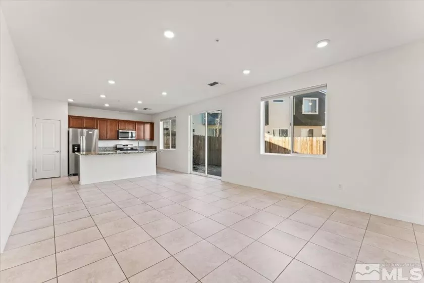 1048 Big Rock, Sun Valley, Nevada 89433, 3 Bedrooms Bedrooms, ,3 BathroomsBathrooms,Residential,Residential,Big Rock,250002278
