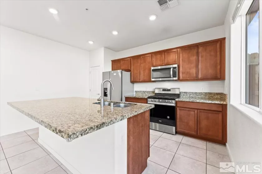1048 Big Rock, Sun Valley, Nevada 89433, 3 Bedrooms Bedrooms, ,3 BathroomsBathrooms,Residential,Residential,Big Rock,250002278