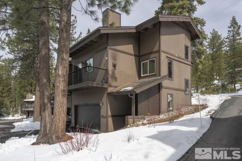 7 Katherine, Stateline, Nevada 89449, 2 Bedrooms Bedrooms, ,2 BathroomsBathrooms,Residential,Residential,Katherine,250003588