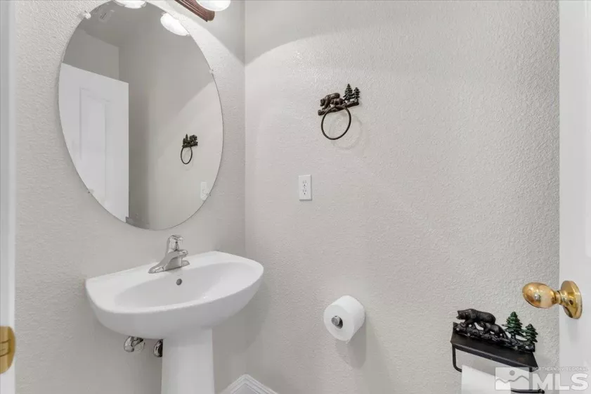 499 Cornerstone, Fallon, Nevada 89406, 4 Bedrooms Bedrooms, ,3 BathroomsBathrooms,Residential,Residential,Cornerstone,250000260