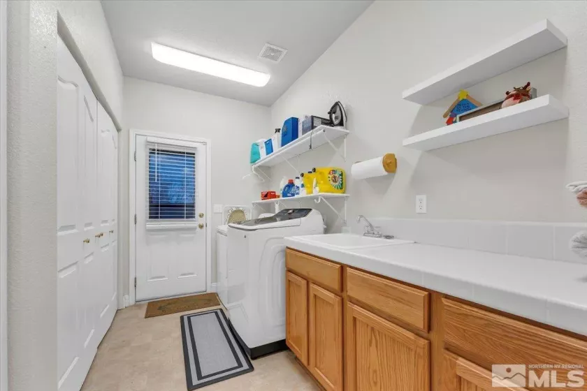 499 Cornerstone, Fallon, Nevada 89406, 4 Bedrooms Bedrooms, ,3 BathroomsBathrooms,Residential,Residential,Cornerstone,250000260