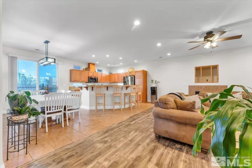 499 Cornerstone, Fallon, Nevada 89406, 4 Bedrooms Bedrooms, ,3 BathroomsBathrooms,Residential,Residential,Cornerstone,250000260