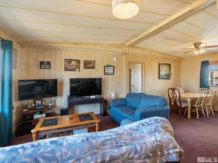3808 Deodar, Silver Springs, Nevada 89429, 3 Bedrooms Bedrooms, ,2 BathroomsBathrooms,Residential,Residential,Deodar,250000648