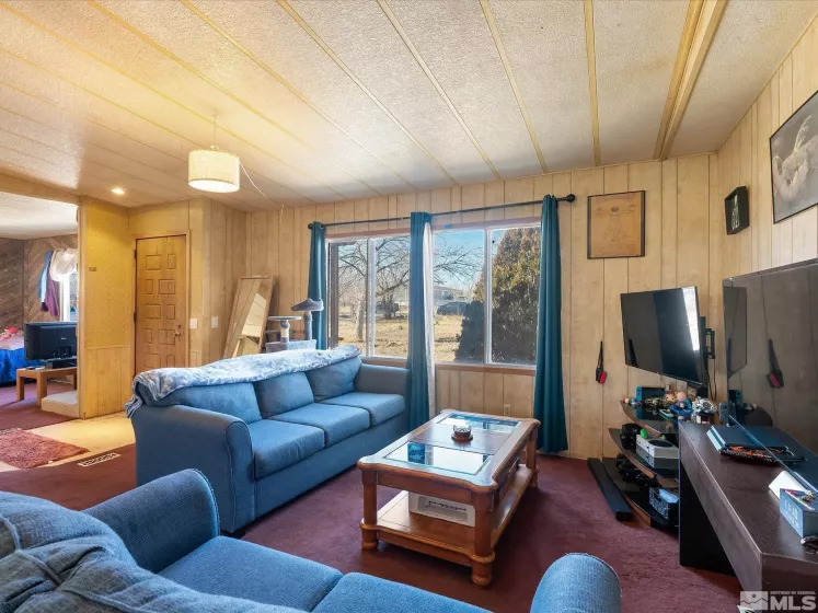 3808 Deodar, Silver Springs, Nevada 89429, 3 Bedrooms Bedrooms, ,2 BathroomsBathrooms,Residential,Residential,Deodar,250000648
