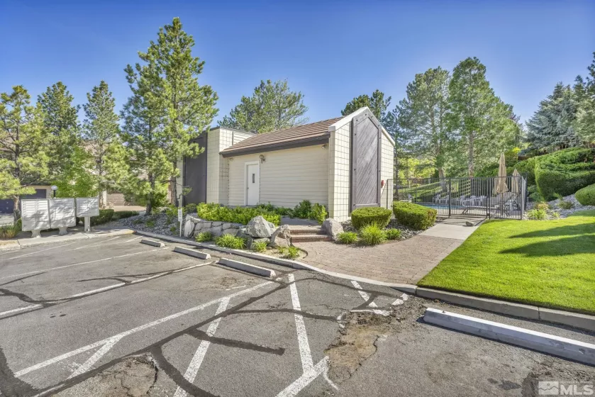 3601 Skyline, Reno, Nevada 89509, 3 Bedrooms Bedrooms, ,3 BathroomsBathrooms,Residential,Residential,Skyline,240005767