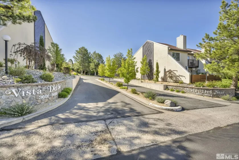 3601 Skyline, Reno, Nevada 89509, 3 Bedrooms Bedrooms, ,3 BathroomsBathrooms,Residential,Residential,Skyline,240005767
