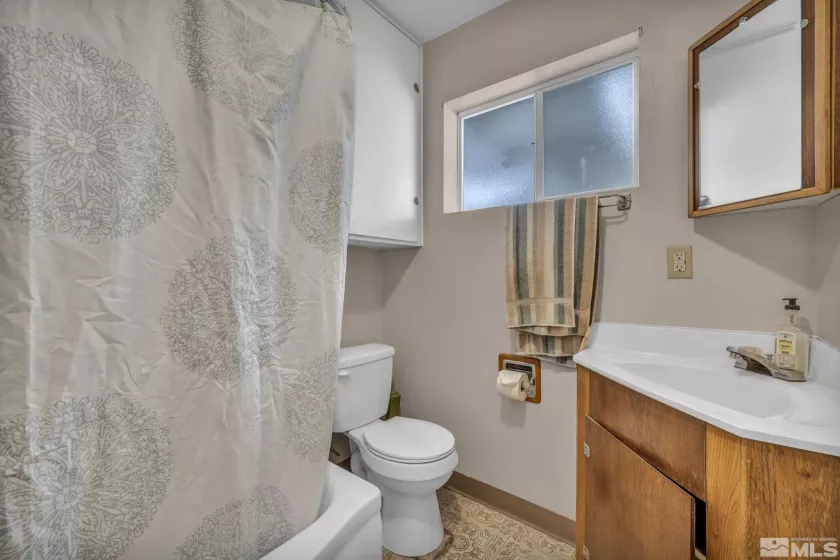 27 Locust, Yerington, Nevada 89447, 2 Bedrooms Bedrooms, ,2 BathroomsBathrooms,Residential,Residential,Locust,250003619
