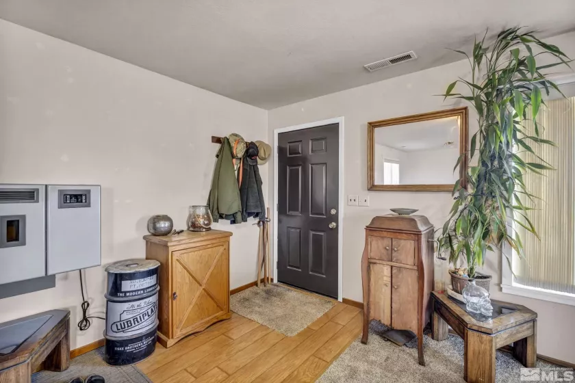 27 Locust, Yerington, Nevada 89447, 2 Bedrooms Bedrooms, ,2 BathroomsBathrooms,Residential,Residential,Locust,250003619