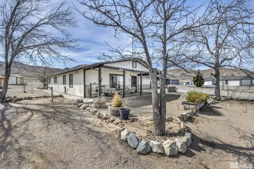 27 Locust, Yerington, Nevada 89447, 2 Bedrooms Bedrooms, ,2 BathroomsBathrooms,Residential,Residential,Locust,250003619