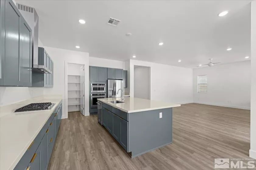 11612 Spanish Ranch, Sparks, Nevada 89441, 4 Bedrooms Bedrooms, ,3 BathroomsBathrooms,Residential,Residential,Spanish Ranch,240015292