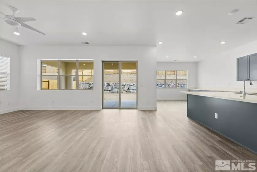 11612 Spanish Ranch, Sparks, Nevada 89441, 4 Bedrooms Bedrooms, ,3 BathroomsBathrooms,Residential,Residential,Spanish Ranch,240015292