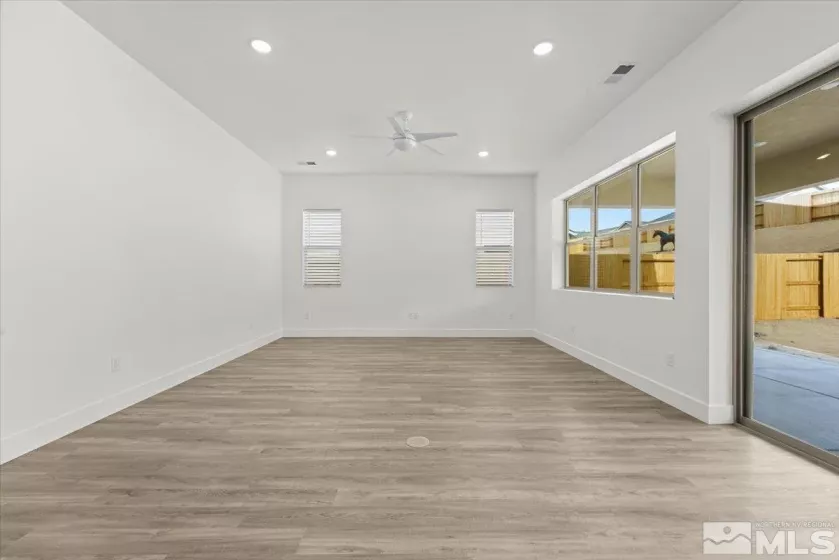 11612 Spanish Ranch, Sparks, Nevada 89441, 4 Bedrooms Bedrooms, ,3 BathroomsBathrooms,Residential,Residential,Spanish Ranch,240015292