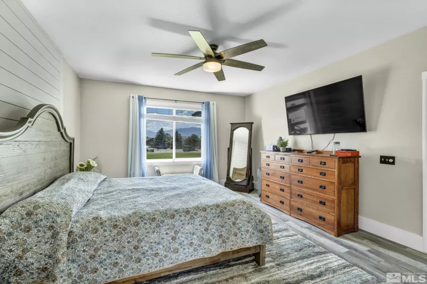 996 Farrier, Gardnerville, Nevada 89410, 6 Bedrooms Bedrooms, ,3 BathroomsBathrooms,Residential,Residential,Farrier,250004043