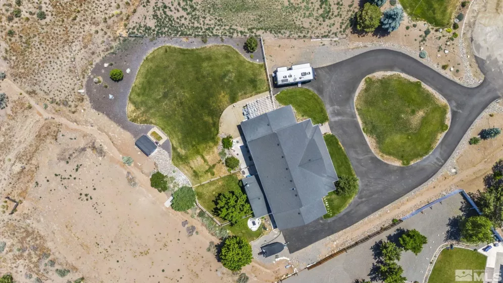 996 Farrier, Gardnerville, Nevada 89410, 6 Bedrooms Bedrooms, ,3 BathroomsBathrooms,Residential,Residential,Farrier,250004043
