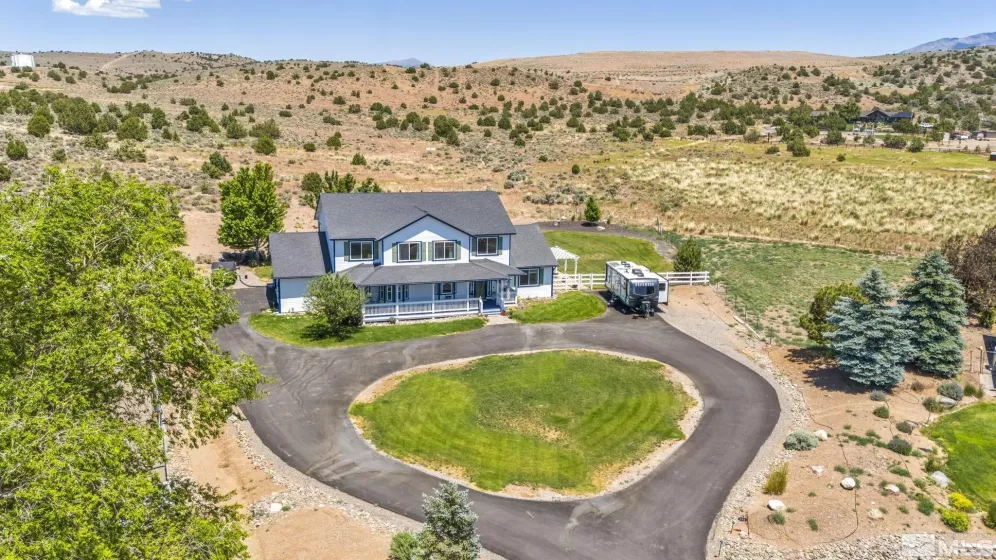 996 Farrier, Gardnerville, Nevada 89410, 6 Bedrooms Bedrooms, ,3 BathroomsBathrooms,Residential,Residential,Farrier,250004043