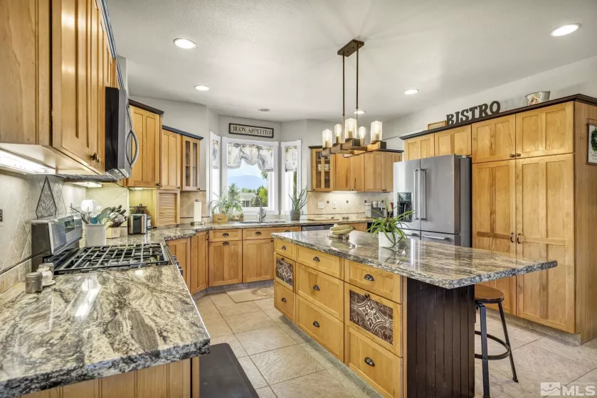 996 Farrier, Gardnerville, Nevada 89410, 6 Bedrooms Bedrooms, ,3 BathroomsBathrooms,Residential,Residential,Farrier,250004043