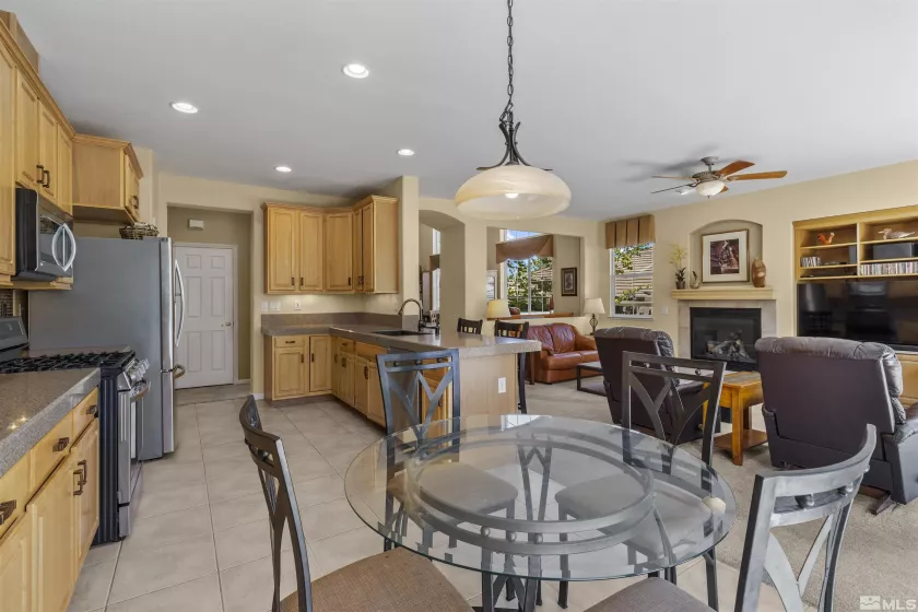 5680 Falcon Ridge, Sparks, Nevada 89436, 4 Bedrooms Bedrooms, ,4 BathroomsBathrooms,Residential,Residential,Falcon Ridge,250002465