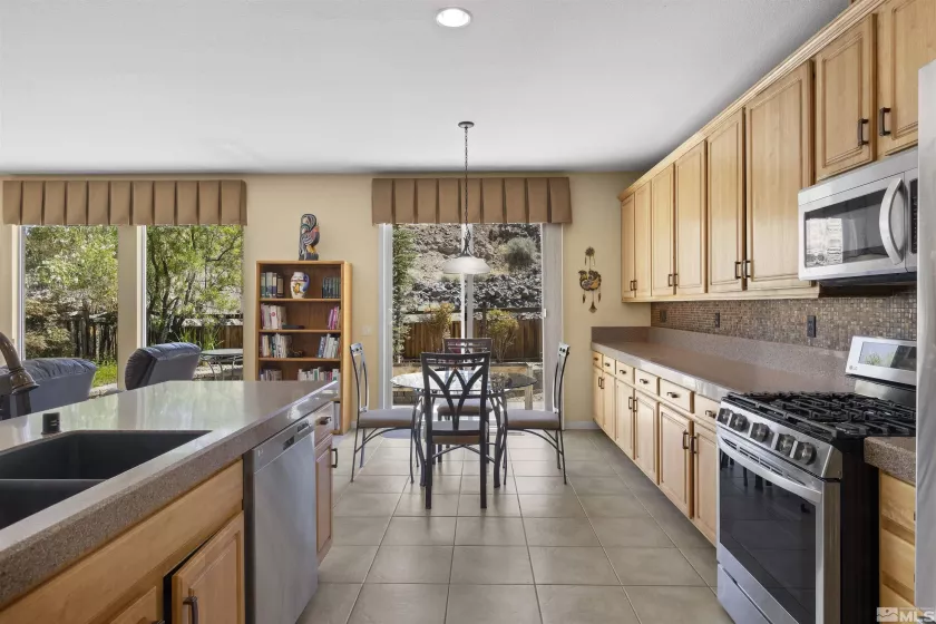 5680 Falcon Ridge, Sparks, Nevada 89436, 4 Bedrooms Bedrooms, ,4 BathroomsBathrooms,Residential,Residential,Falcon Ridge,250002465