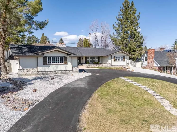 2495 Skyline, Reno, Nevada 89509, 4 Bedrooms Bedrooms, ,3 BathroomsBathrooms,Residential,Residential,Skyline,250004079