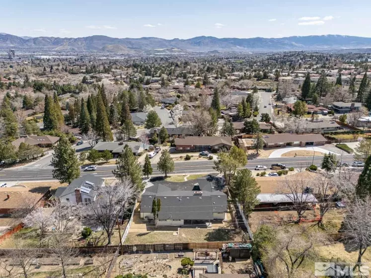 2495 Skyline, Reno, Nevada 89509, 4 Bedrooms Bedrooms, ,3 BathroomsBathrooms,Residential,Residential,Skyline,250004079