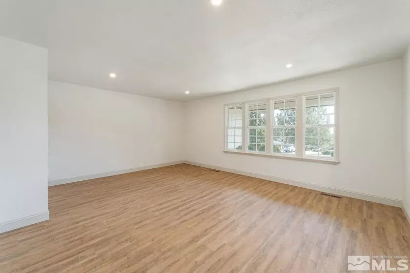 2495 Skyline, Reno, Nevada 89509, 4 Bedrooms Bedrooms, ,3 BathroomsBathrooms,Residential,Residential,Skyline,250004079