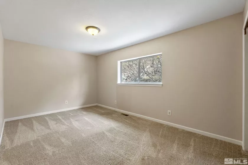 111 Highway 395, Gardnerville, Nevada 89410, 3 Bedrooms Bedrooms, ,2 BathroomsBathrooms,Residential,Residential,Highway 395,240011802