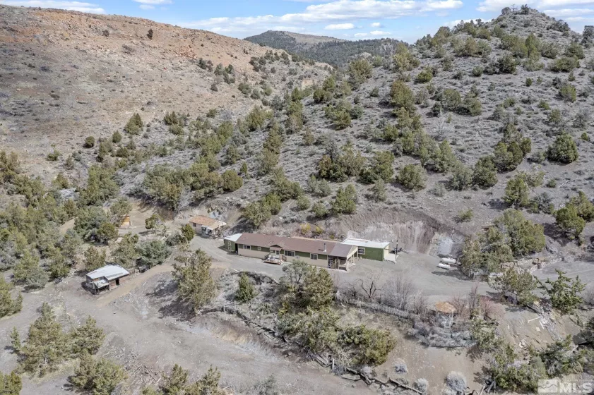 111 Highway 395, Gardnerville, Nevada 89410, 3 Bedrooms Bedrooms, ,2 BathroomsBathrooms,Residential,Residential,Highway 395,240011802