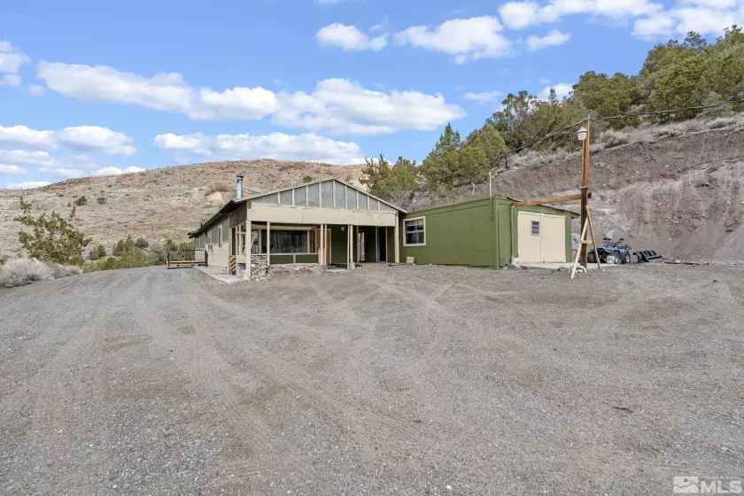 111 Highway 395, Gardnerville, Nevada 89410, 3 Bedrooms Bedrooms, ,2 BathroomsBathrooms,Residential,Residential,Highway 395,240011802