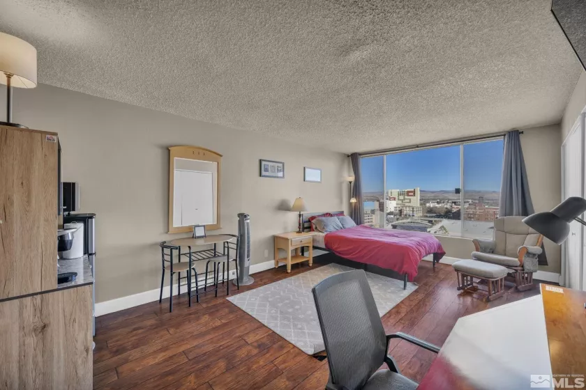 280 Island, Reno, Nevada 89501, 1 Bedroom Bedrooms, ,2 BathroomsBathrooms,Residential,Residential,Island,250000697