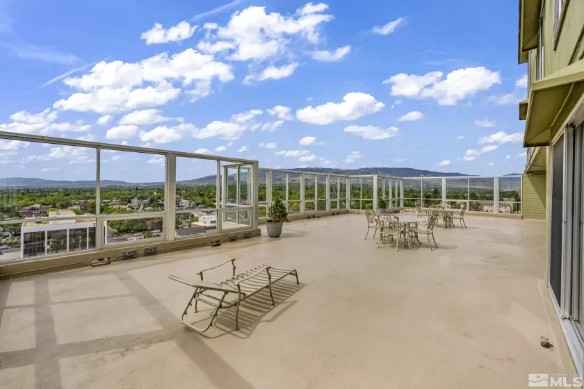 280 Island, Reno, Nevada 89501, 1 Bedroom Bedrooms, ,2 BathroomsBathrooms,Residential,Residential,Island,250000697