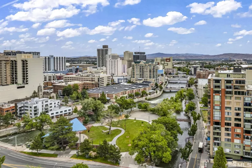280 Island, Reno, Nevada 89501, 1 Bedroom Bedrooms, ,2 BathroomsBathrooms,Residential,Residential,Island,250000697