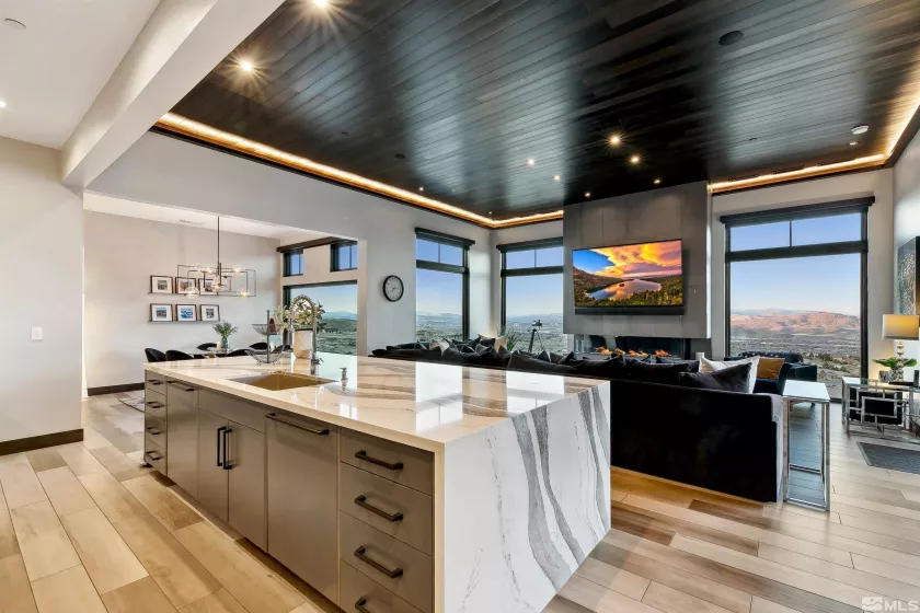 6372 Mormon Tea, Reno, Nevada 89511, 4 Bedrooms Bedrooms, ,5 BathroomsBathrooms,Residential,Residential,Mormon Tea,250004597