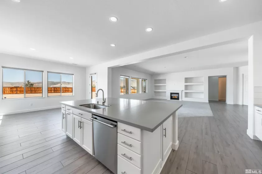 11691 Hacienda Ridge, Sparks, Nevada 89441, 4 Bedrooms Bedrooms, ,3 BathroomsBathrooms,Residential,Residential,Hacienda Ridge,250004699