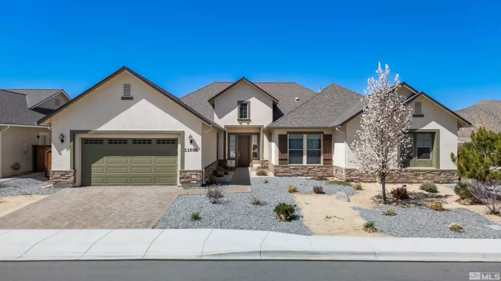 11691 Hacienda Ridge, Sparks, Nevada 89441, 4 Bedrooms Bedrooms, ,3 BathroomsBathrooms,Residential,Residential,Hacienda Ridge,250004699