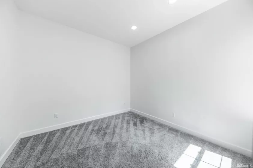 11691 Hacienda Ridge, Sparks, Nevada 89441, 4 Bedrooms Bedrooms, ,3 BathroomsBathrooms,Residential,Residential,Hacienda Ridge,250004699
